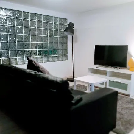 Trinity Black & White * Prague