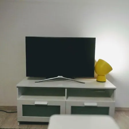 Trinity Black & White Apartment Prague